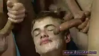 إكس إكس إكس مترجم حيث كل شهقة وأنين واضحة
