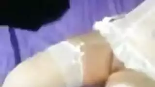 فتاة سورية ساخنة تتعرى للجنس الخشن