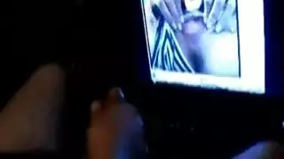 تعجب بقضيب اخوها الناء