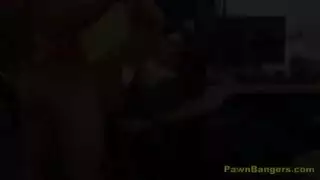  فتحتها الضيقة تتوق لضربة قاسية سريعة