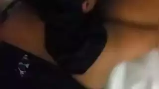 نساء ذات بشرة داكنة ممتلئات الجسم تشاركان في قضيب في بورن عنيف