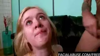 قضيب قديم على لحم شبابي: حركة إباحية قوية