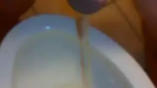 سمراء سمراء الفئة x يمنع الديك مع bos الوردي الخاص بها