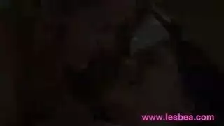 ولدان مراهقان مثليان يمارسان الجنس عراة في كل أنحاء المنزل
