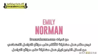 التعامل مع أثداء ضخمة قبل مشهد مص يجعلها تختنق
