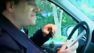 جنس مدرسي صريح مع شقراء ذات قضيب كبير