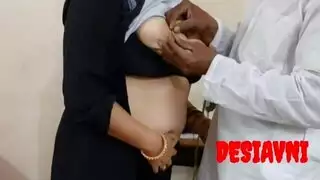 desi avni مدخن من خلال القتال على معرف خاص