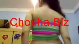 فتيات عربيات في علاقة جنسية جماعية صريحة