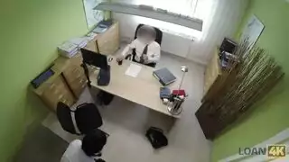 نيك حقيقي وتصوير من داخلى غرفة النوم بدون علمهم