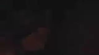 مراهقة تبتلع سائله بعد جلسة بورن صعبة