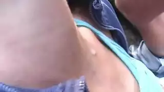 جنس علني قذر في زقاق مع فتاة مثيرة