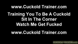 هذا أحمر الشعر يريد منك أن تضع قضيبك الكبير فيها الآن