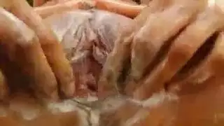 متعة الكس المبلل: قضيب جيريمي يُرضي رغبات ريدا