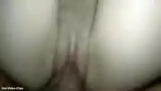 الآسيوية ذات الثدي الكبير تركب قضيب أفضل صديق لحبيبها بانتعاش