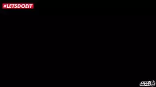 جارتي تريد استعارة السكر