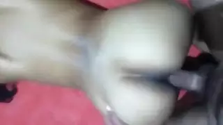مراهقات شقراوات في فيلم جنس جماعي عنيف