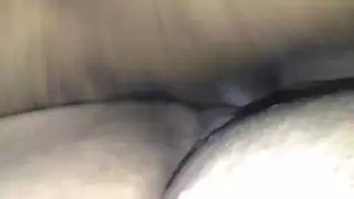 جنس حظيرة: إباحي عنيف مع فحل قاسي