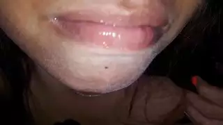 بنية صريحة تأخذه في مؤخرتها