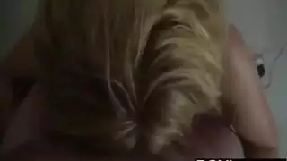 فريق أخوي: نيك مزدوج لعاهرة راغبة
