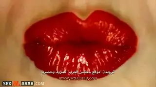 جلسة دراسة إباحية: طالبة عاهرة تكسب هزة الجماع