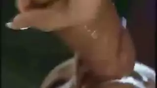 المترجم يدك كسها المبلول