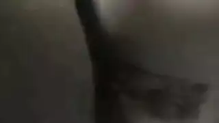 كوس منتفخ يتم ضربه بقوة