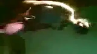 خدّا طيز عربية مدورة يصفقان في فيديو جماع صريح