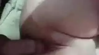 لقطات متلصص: تسجيل سري لنيك طيز عنيف لإيرانية غير مدركة