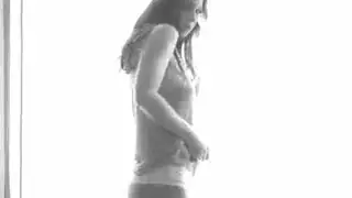 خادمة مستميتة تخلع ملابسها لشاب مقوي ويأكل كسها قبل نياج خشن إكس إكس إكس