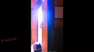 الأبنوس الجبهة جمال لعبة ضخمة