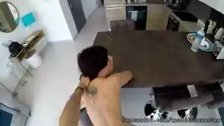 جلسة شرجية شديدة تجعلها تبلغ النشوة مرارًا وتكرارًا