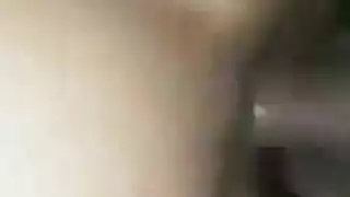 عراقية تصرخ من نيك طيز عنيف