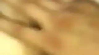 تحرش مخفي بزبة في كفها وهي عاجبها المواصلات مترجمة