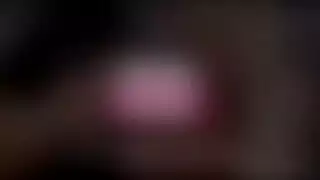 ربة منزل عاجزة تمنح زوجها مصة قوية
