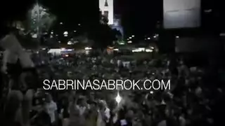 احتفال نيك المزرعة: الراعية تواجه كل المساعدين