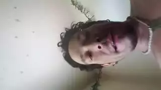 وحد بيحب وحده