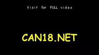 مشهد نيك فموي عميق: عاهرة سمراء تبلع قضيب أسود