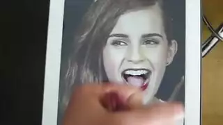 إيما واتسون الشقية تحتاج إلى جنس خشن إكس إكس إكس كل يوم