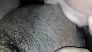 تلميذة مشاغبة تحصل على قضيب مدرسها الصلب في جلسة ساخنة
