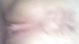 ربة منزل مثيرة تأخذه في مؤخرتها من عشيقها