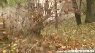 مشهد خارجي إكس إكس إكس: مراهقة تشيكية ورجلها الممتلىء