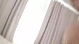 حبيبة مراهقة تحب مص القضيب والاختناق وبلع الأحمال