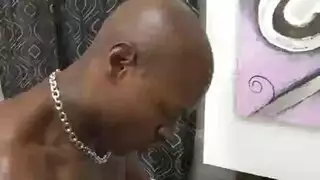 ثنائي ينيكان صديقتها في جلسة جنسية مثيرة