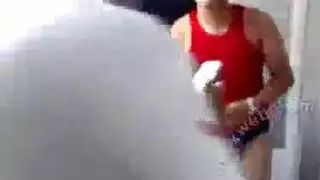 فتاة عربية بمؤخرة عملاقة تأخذ قضيب مصري قوي