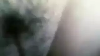 آشلي تشامبرز: ملكة العضلات تمتلئ فتحاتها