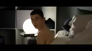 فتاة قرية هاوية في فيلم إباحي صريح