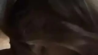 إباحية غير مروضة: طرازان يملأ جين بالسائل المنوي