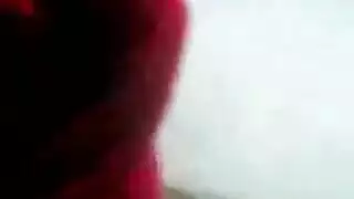 زوجة الأب تأخذ قضيبًا عملاقًا في شريط جنسي قاسٍ
