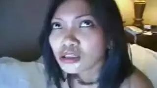 سكس إندونيسي صريح: فيديو مجاني لفتاة تُقذف داخليًا