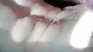 حلم المراهقة: ذكر ألفا مفتول العضلات يطلق عضوه الضخم